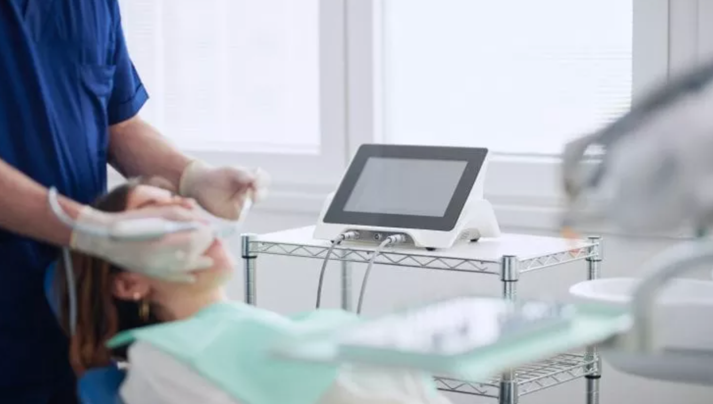 Un maggiordomo digitale al servizio dei dentisti